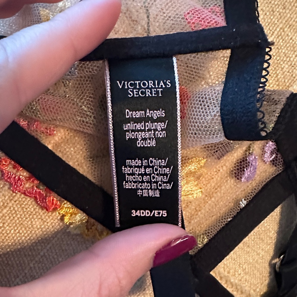Victoria's Secret Dream Angels Cage Sheer Bra with Floral Embroidery - Picture 5 of 5